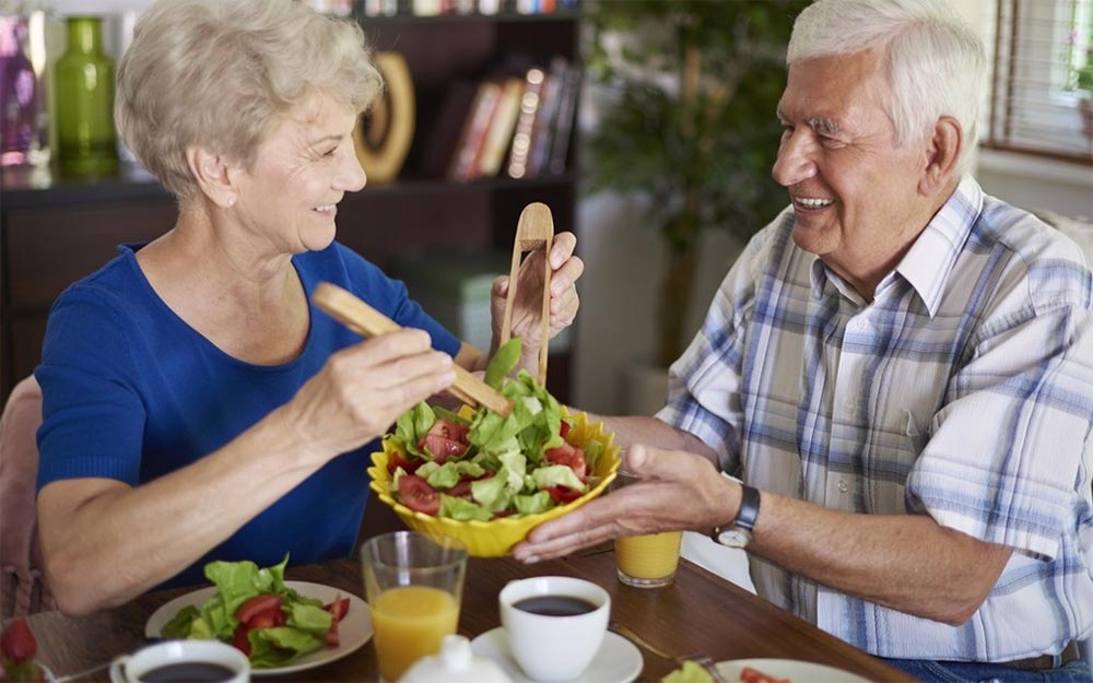 Qué es la Alimentación en el Adulto Mayor según la OMS Hogar Montes